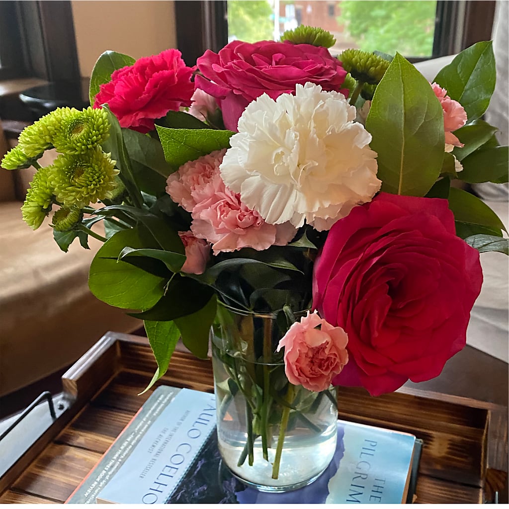 Sweet & Pretty Bouquet –  Tom Thumb, Pleasanton CA