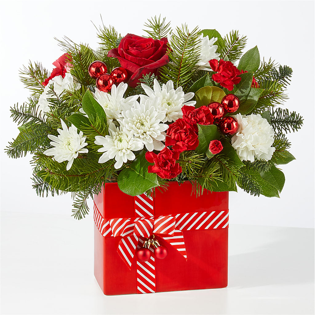 Presents Under the Tree Bouquet –  Tom Thumb, Pleasanton CA