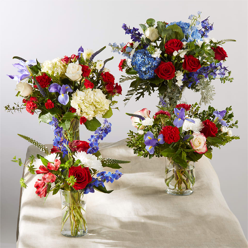 Star Spangled - A Florist Original –  Tom Thumb, Pleasanton CA