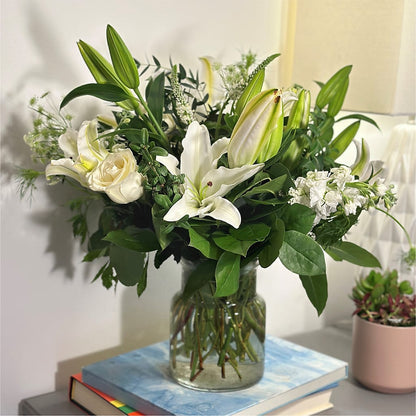 Alluring Elegance Bouquet –  Tom Thumb, Pleasanton CA