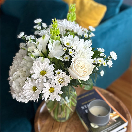 Classic Ivory – A Florist Original –  Tom Thumb, Pleasanton CA
