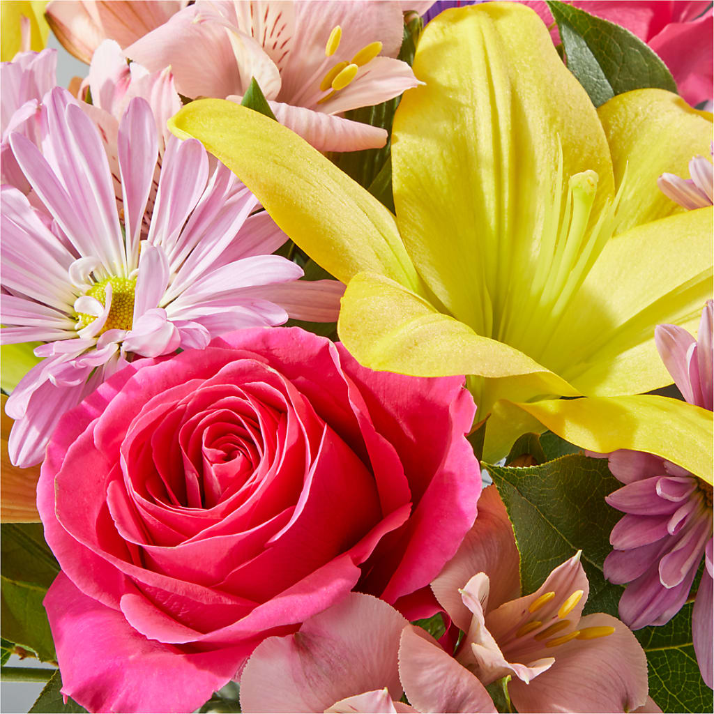 Sprinkles Bouquet –  Tom Thumb, Pleasanton CA