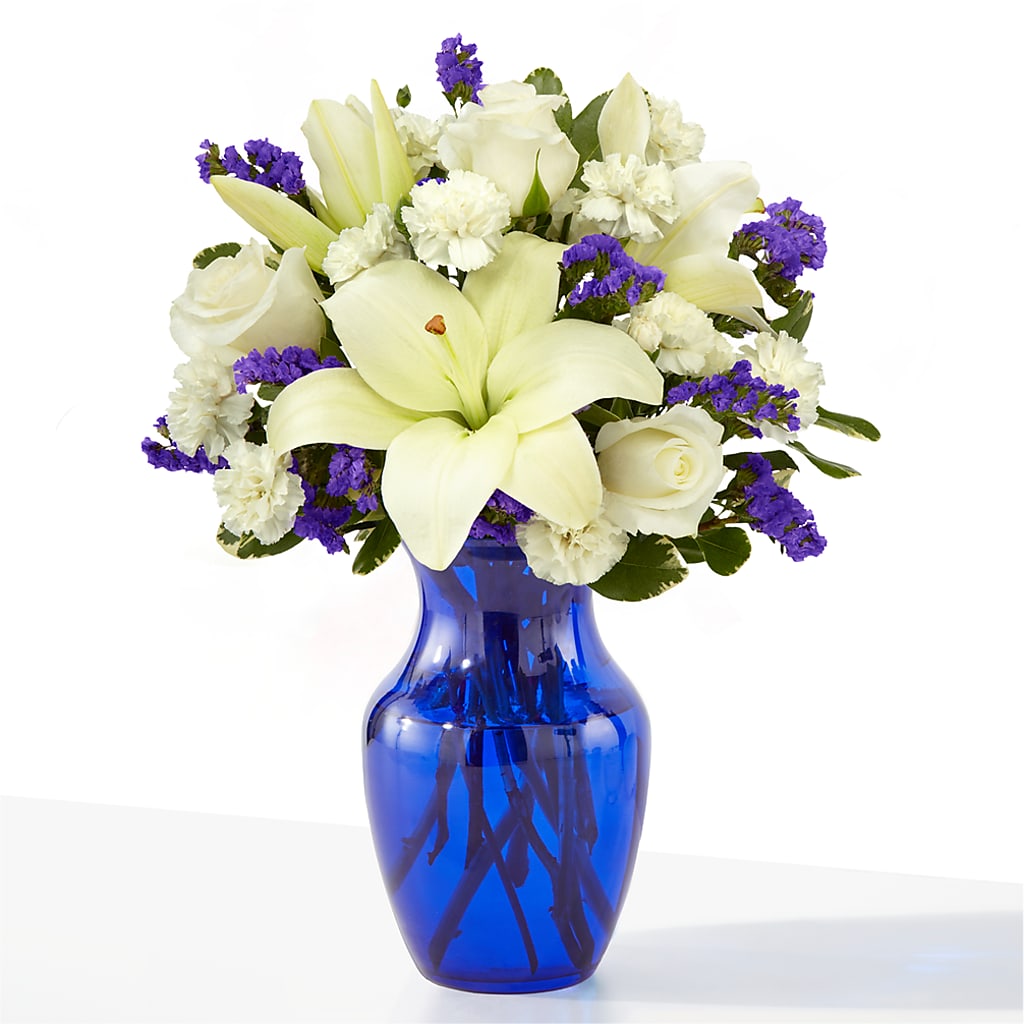 Sapphire Rush Bouquet –  Tom Thumb, Pleasanton CA