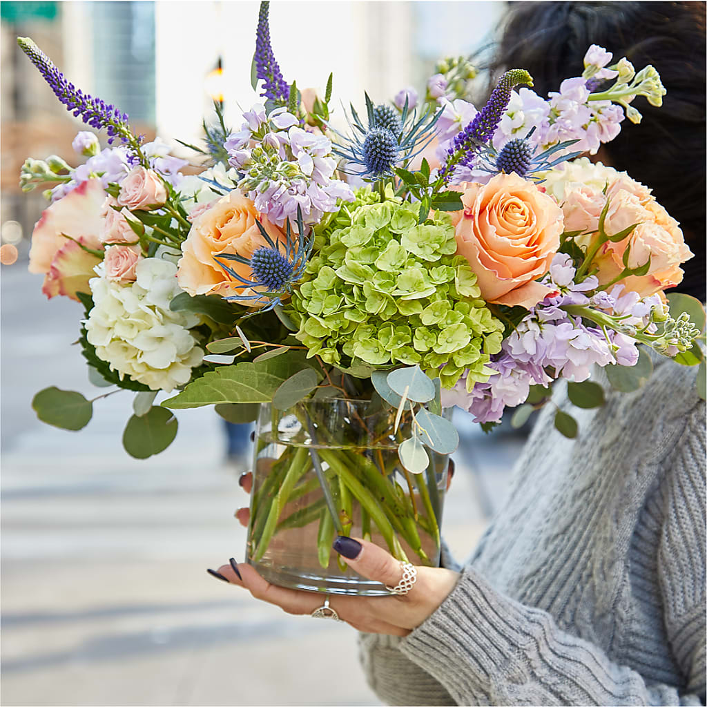 Porch Swing Bouquet –  Tom Thumb, Pleasanton CA