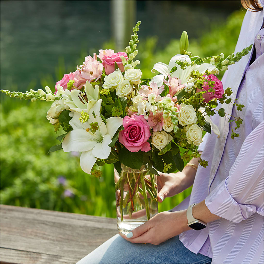 Fondly Bouquet –  Tom Thumb, Pleasanton CA